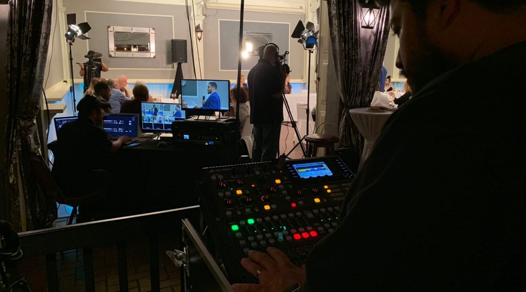 media-live-stream-online-3 media-live-stream-online-3